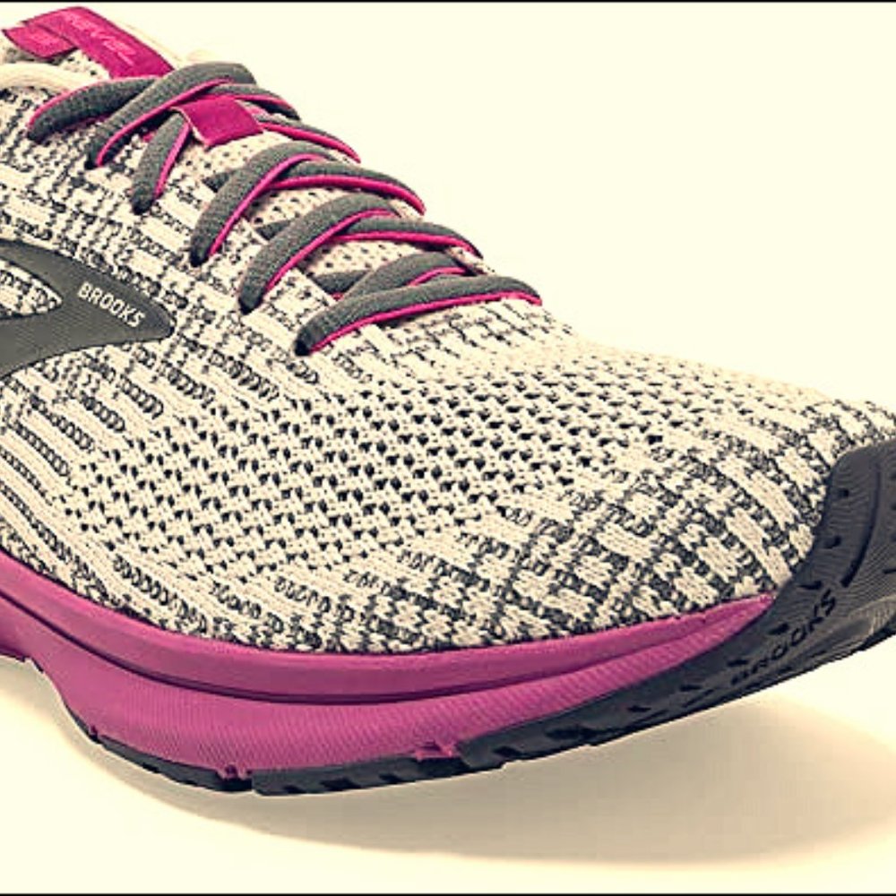 Brooks Women's Shoes Revel 3